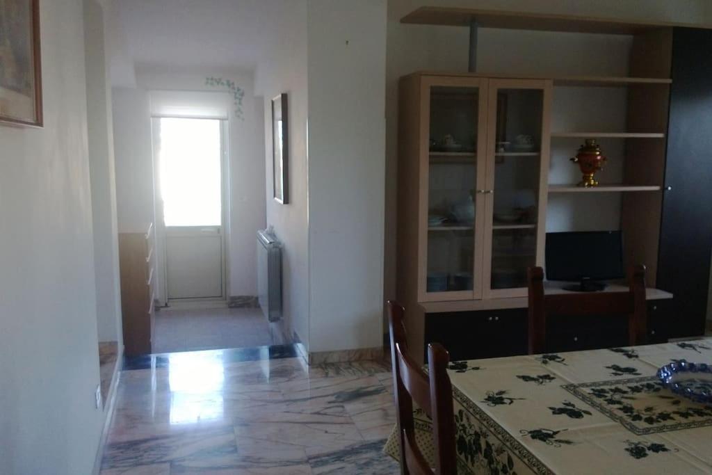 Girasole A Due Passi Dal Mare Apartment Минтурно Екстериор снимка