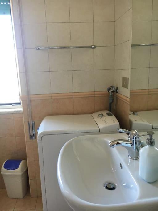 Girasole A Due Passi Dal Mare Apartment Минтурно Екстериор снимка